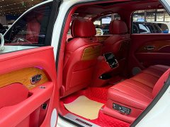 Bentley Bentayga 4.0T V8 Long Wheelbase - ფოტო 6