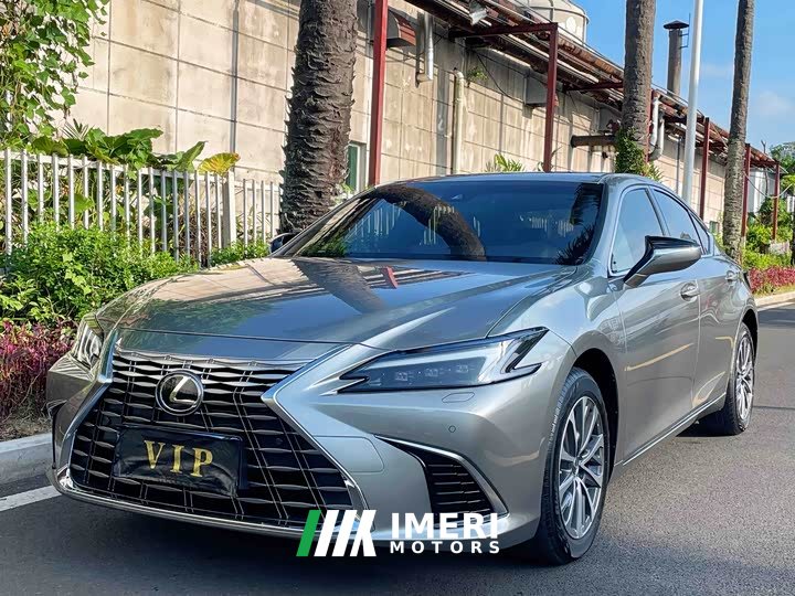 Lexus ES 2025 200 Premium Edition - ავტომობილი ჩინეთიდან