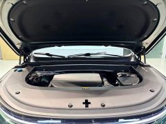Li Auto L6 Pro - ფოტო 5