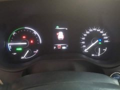 Toyota Gravia Grevias 2023 2.5L Hybrid Comfort Edition - ფოტო 14
