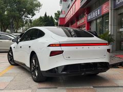 Xpeng P7 2020 670N - ფოტო 10