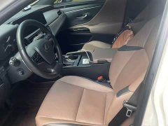 Lexus ES 2022 200 Excellence Edition - ფოტო 5