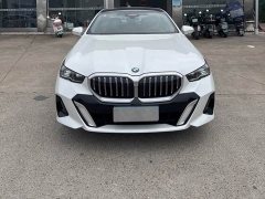 BMW 5 Series 530Li Luxury M Sport Package - ფოტო 2