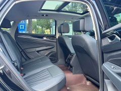 Volkswagen Passat Outstanding Edition 380TSI Dragon Ascendant Version - ფოტო 12