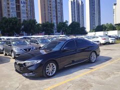 Honda Accord 260TURBO Phantom Night Premier Edition - ფოტო 1