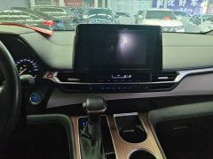 Toyota Sienna 2021 2.5L Hybrid Premium Edition - ფოტო 13