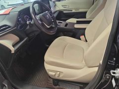 Toyota Sienna 2021 2.5L Hybrid Premium Edition - ფოტო 9