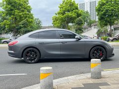 ORA Lightning Cat Midnight Edition 555km Luxury Version - ფოტო 14