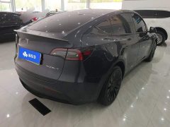 Tesla Model Y 2024 Rear-Wheel Drive - ფოტო 3