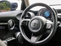 BMW MINI Facelift 1.5T COOPER Artist - ფოტო 8