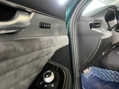 Geely Xingui Xingrui 2.0T Diesel Exclusive Cyan Green Edition - ფოტო 6