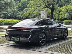Geely Galaxy E8 700km Long-Range Smart Driving Edition - ფოტო 20