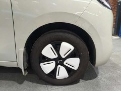 Wuling Hongguang MINIEV Fourth Generation Four-Door Advanced Edition - ფოტო 17