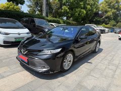 Toyota Camry 2.5G Luxury - ფოტო 1