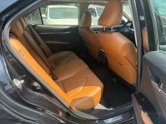 Toyota Camry 2.5G Luxury - ფოტო 10