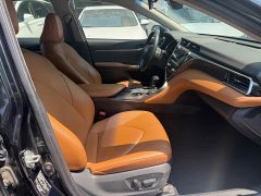 Toyota Camry 2.5G Luxury - ფოტო 12