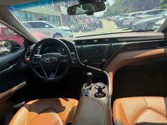 Toyota Camry 2.5G Luxury - ფოტო 13