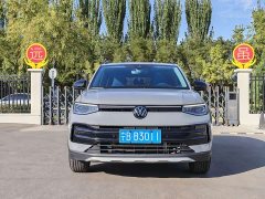Volkswagen Touareg Sharp 300TSI Keen Edition - ფოტო 2