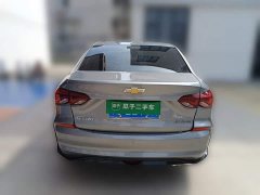Chevrolet Cruze 1.5L Dual-Clutch Deluxe Edition - ფოტო 3