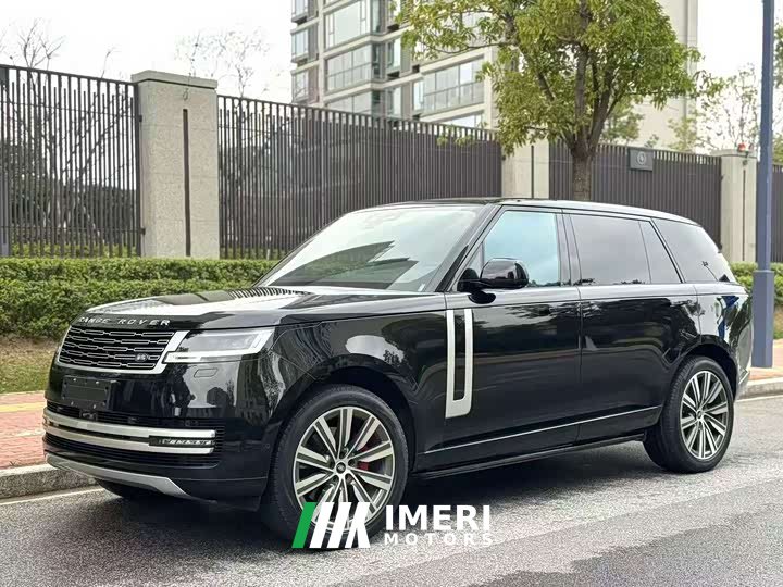 Land Rover Range Rover 2023 3.0 L6 400PS Extended Wheelbase Signature Edition - ავტომობილი ჩინეთიდან
