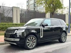 Land Rover Range Rover 2023 3.0 L6 400PS Extended Wheelbase Signature Edition - ფოტო 1