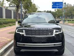 Land Rover Range Rover 2023 3.0 L6 400PS Extended Wheelbase Signature Edition - ფოტო 2