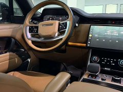Land Rover Range Rover 2023 3.0 L6 400PS Extended Wheelbase Signature Edition - ფოტო 3