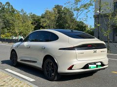IM Motors Zhiji LS6 Lingxi Intelligent Driving Edition - ფოტო 10