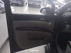 Buick GL8 2023 Land Business Class Comfort Edition - ფოტო 7