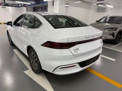 BYD Qin PLUS Glory Edition DM-i 55KM Leading - ფოტო 6