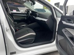 Volkswagen Golf 200TSI DSG - ფოტო 13
