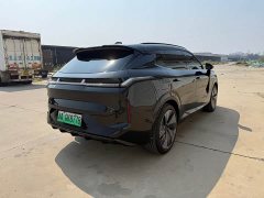 Lynk & Co Geely Lynk & Co 08 EM-P 120km Extended Range Halo - ფოტო 9