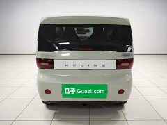 Wuling Hongguang MINIEV Third Generation 215km Youth Edition - ფოტო 3