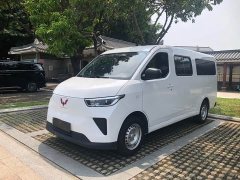 Wuling Yangguang 330km Passenger Vehicle Comfort Edition - ფოტო 1