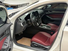 Honda Accord 260TURBO Phantom Night Premium Edition - ფოტო 3