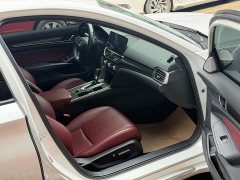 Honda Accord 260TURBO Phantom Night Premium Edition - ფოტო 6