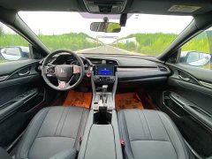 Honda Civic 2021 Hatchback 220 Turbo CVT Sharp Control - ფოტო 9