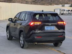 Toyota RAV4 2.0L CVT FWD Fashion Plus - ფოტო 8