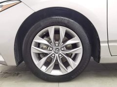 Toyota Avalon 2.5L Luxury - ფოტო 17