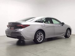 Toyota Avalon 2.5L Luxury - ფოტო 2