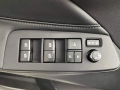 Toyota Avalon 2.5L Luxury - ფოტო 9