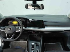 Volkswagen Golf 2024 280TSI DSG Pro 50th Anniversary Legend Edition - ფოტო 11