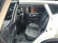 Nissan Qashqai 2.0L CVT Luxury - ფოტო 11