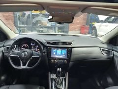 Nissan Qashqai 2.0L CVT Luxury - ფოტო 12