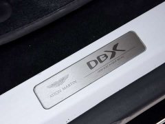 Aston Martin DBX 4.0T V8 - ფოტო 10
