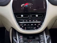 Aston Martin DBX 4.0T V8 - ფოტო 20