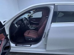 BMW 3 Series 325Li M Sport Package - ფოტო 9