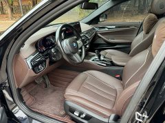 BMW 5 Series Facelift 525Li M Sport Package - ფოტო 10