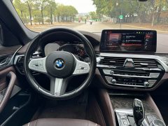 BMW 5 Series Facelift 525Li M Sport Package - ფოტო 13