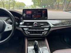BMW 5 Series Facelift 525Li M Sport Package - ფოტო 14